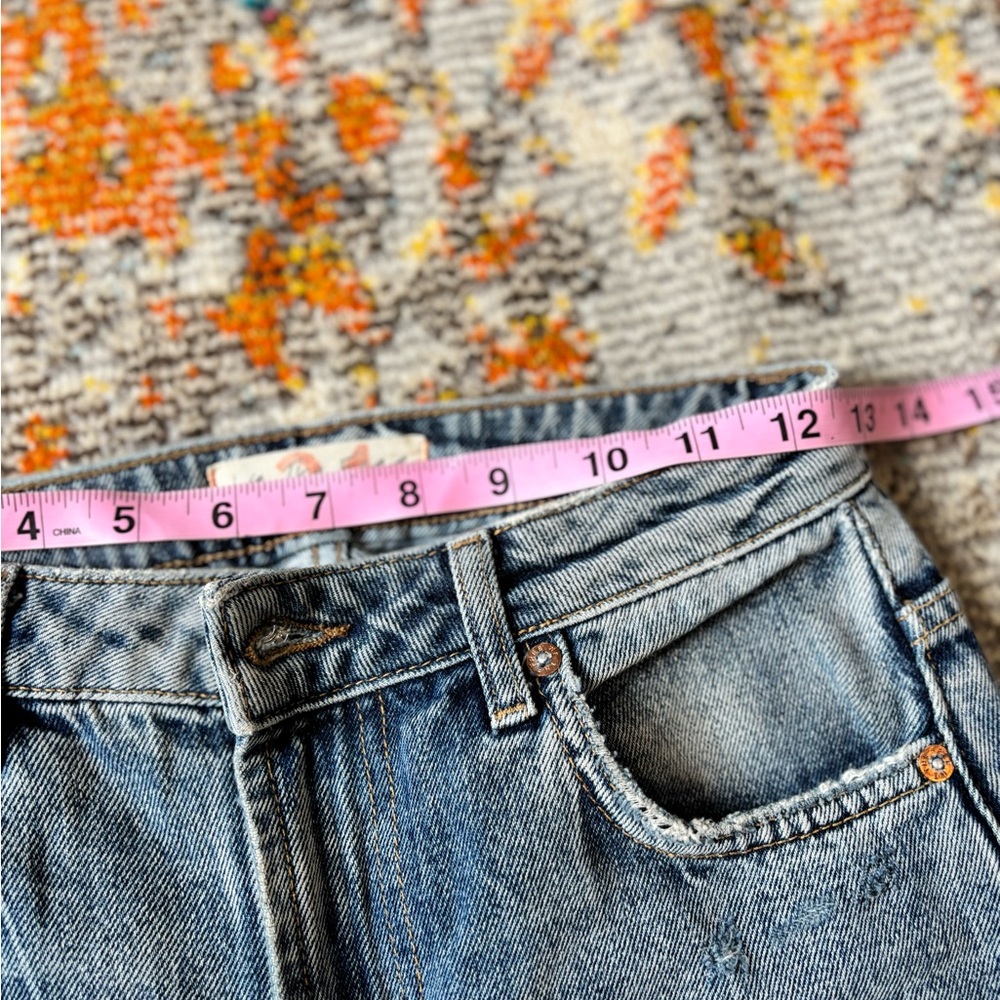 We The Free • Dakota Straight Leg Distressed Jeans - Picture 12 of 15